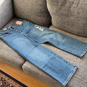 Levi’s Ribcage Straight Ankle Jeans